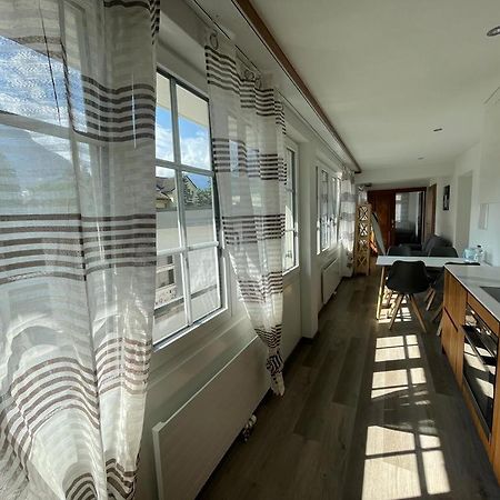 Moderne einzigartige Wohnung in Altdorf Exterior foto